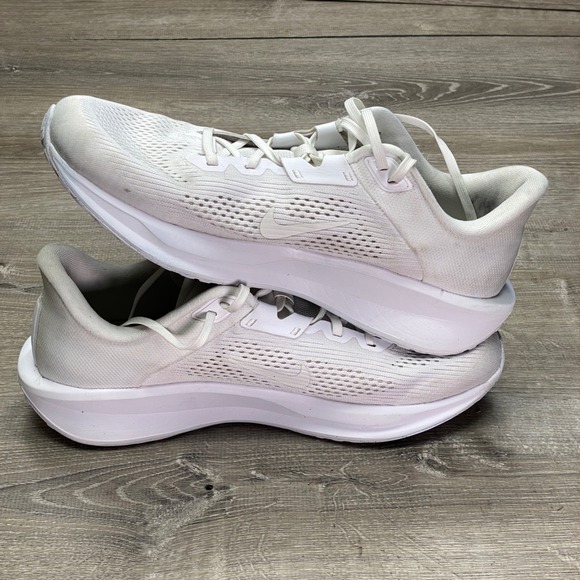 Nike Quest 6 Running Shoes Mens 10.5 White Mesh Sneakers FD6033-106